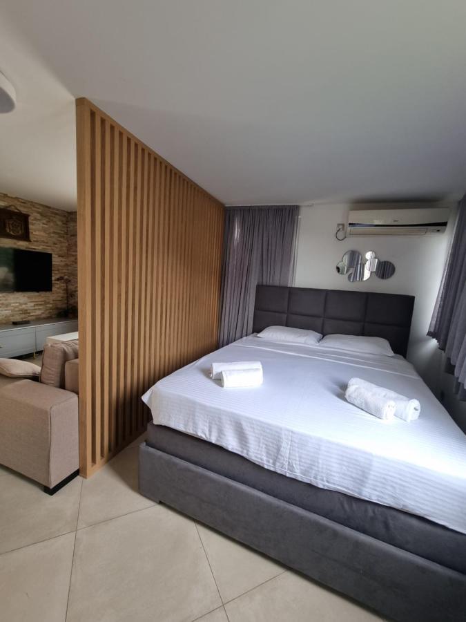 Villa With Pool & Garden Apartment 1 Ognjen Tivat Extérieur photo